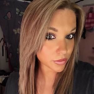 Meet your Posher, Keri